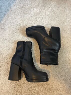 Madden Girl Black Faux Leather Platform Block Heel Ankle Boots